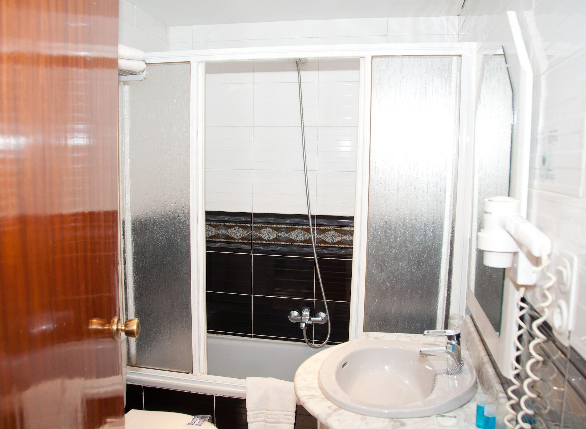 Nevasur Hotel 3*